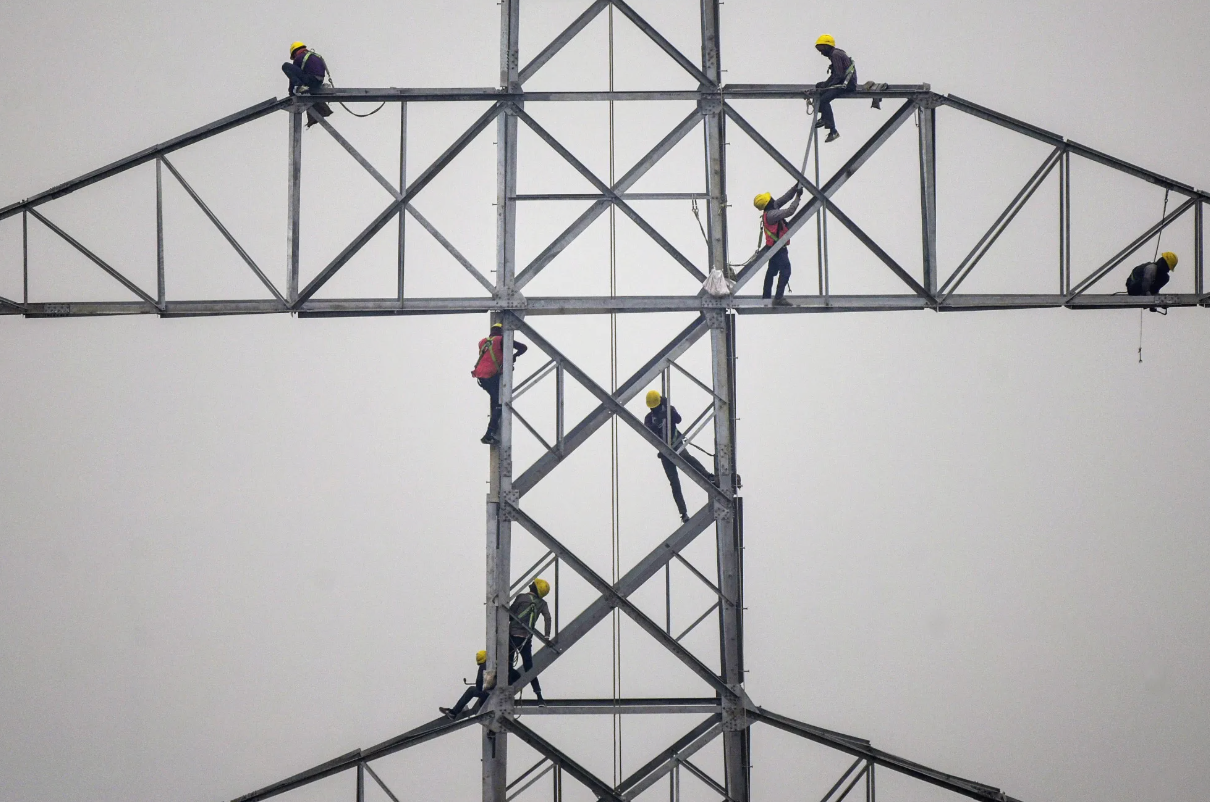 US Navy Trying Experimental Tech to Help Secure Guam 19